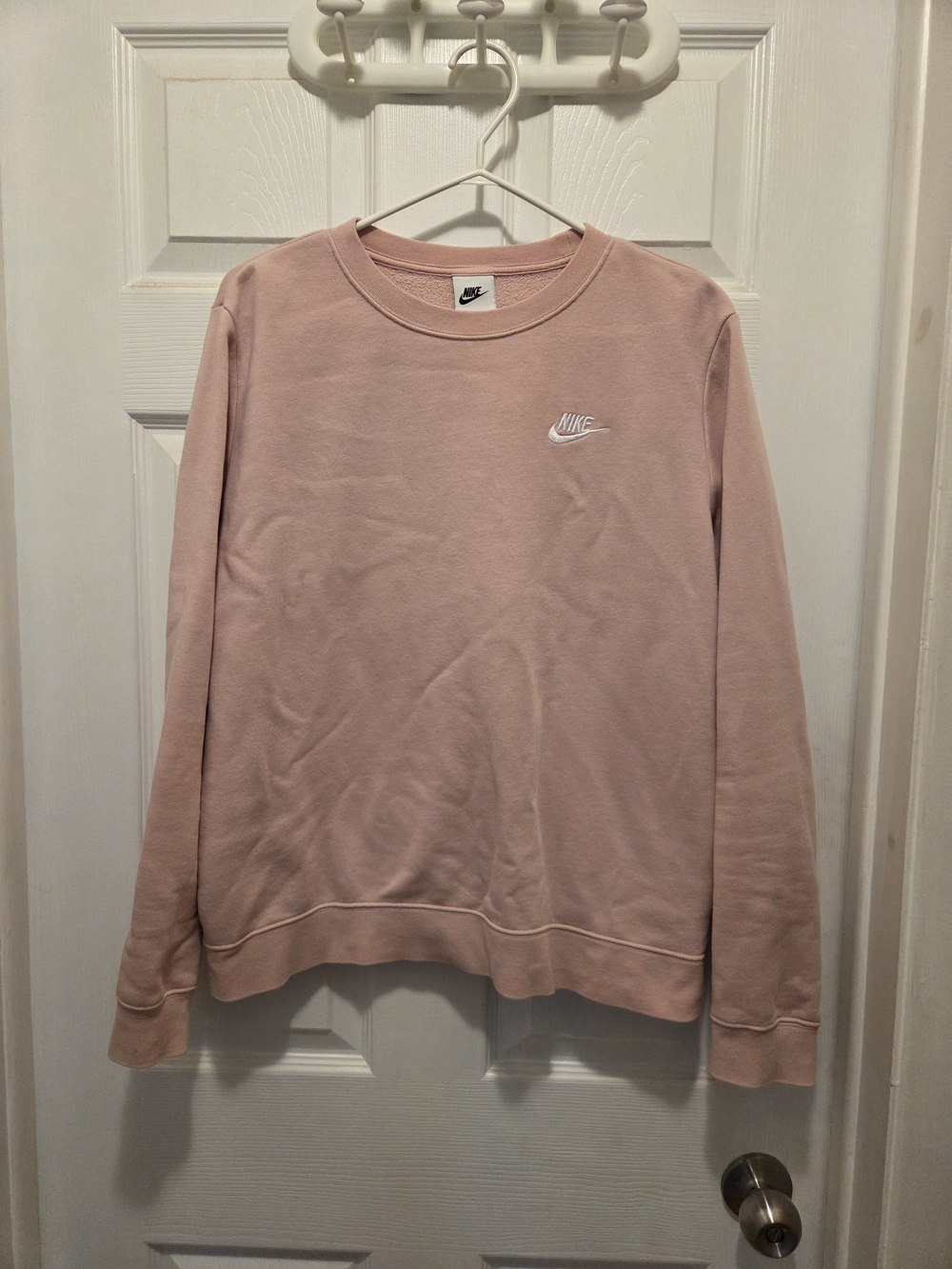 Nike Women's Crewneck Sweatshirt Pink